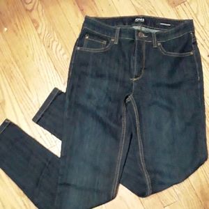 Jones New York Stretch Skinny Jeans